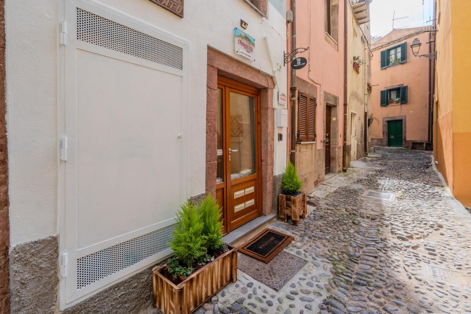 S'Apposentu - Un'Angolo Di Paradiso Con La Vista Sul Castello Bosa Eksteriør billede