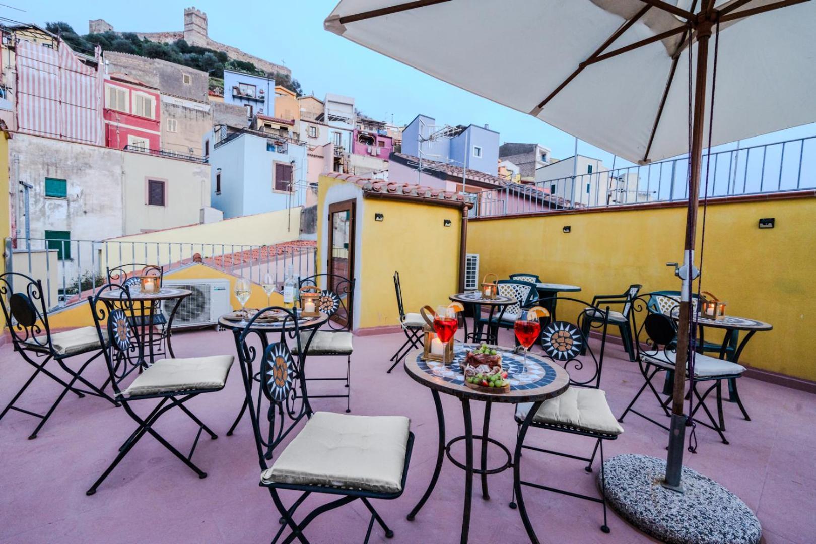 S'Apposentu - Un'Angolo Di Paradiso Con La Vista Sul Castello Bosa Eksteriør billede